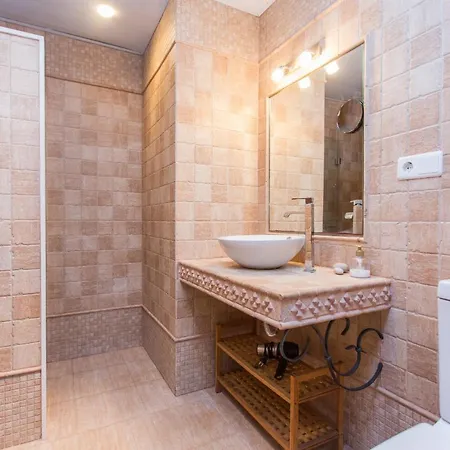 Pins Park Townhouse *